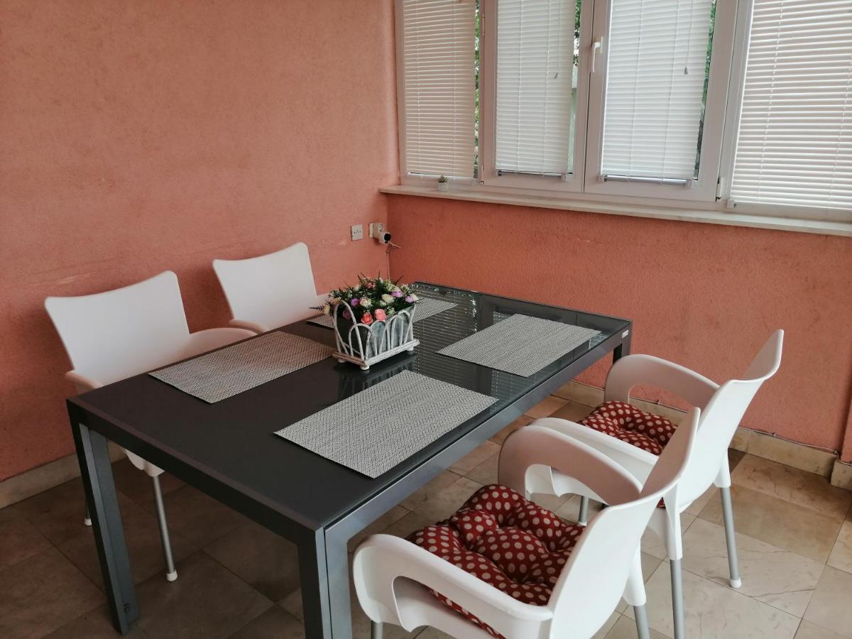 Apartman Mira Zaboric Luaran gambar