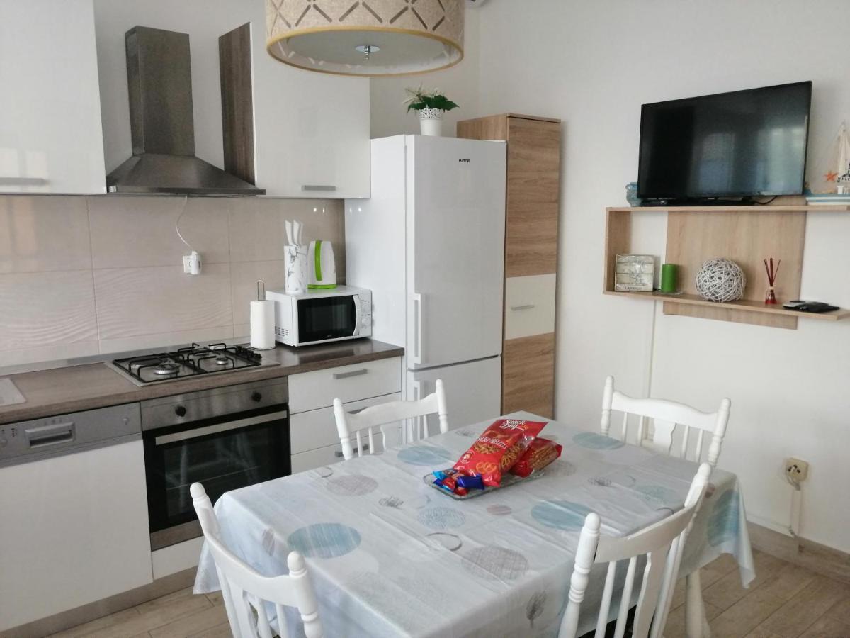 Apartman Mira Zaboric Luaran gambar